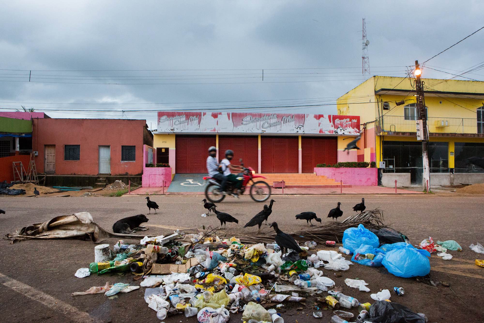 Building Belo Monte, photograph by Taylor Weidman